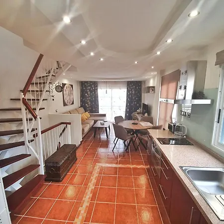 Apartmán Aqua Vista 2 Bed Penthouse With Great Views *