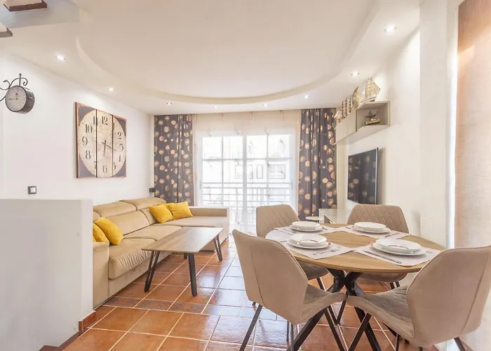 Aqua Vista 2 Bed Penthouse With Great Views Διαμέρισμα