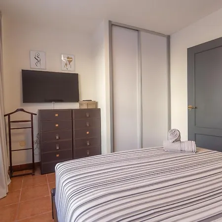 Apartman Aqua Vista 2 Bed Penthouse With Great Views *
