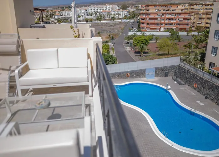 Aqua Vista 2 Bed Penthouse With Great Views *